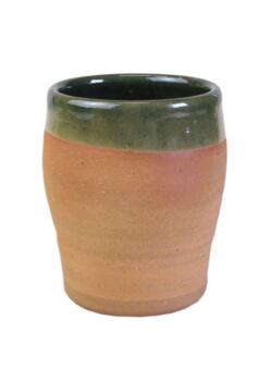 Historisk vinkrus i ler