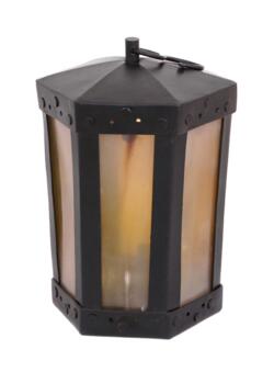 Lantern med hornvinduer