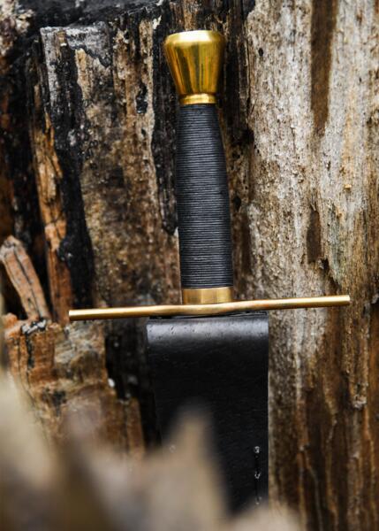 Templar Dagger by Paul Chen