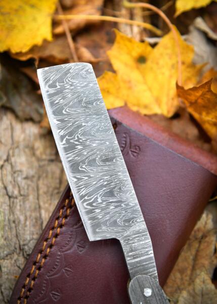 Damaskusbarberkniv