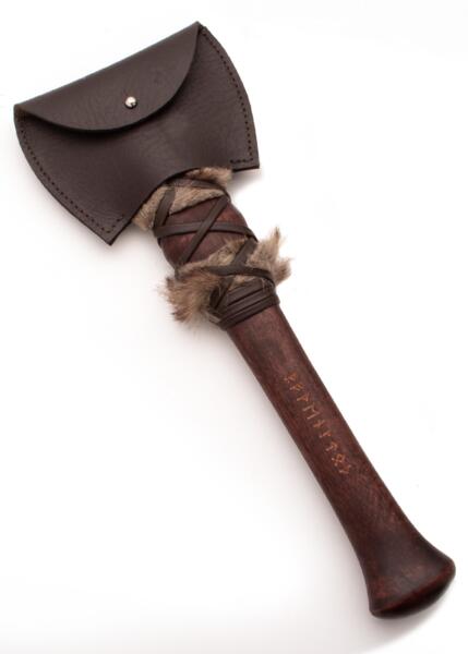 Asgård Økse- og Knivsæt i Trææske