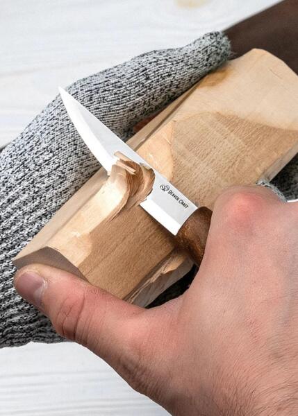 Luksus skeknivsæt med valnøddeskæfter