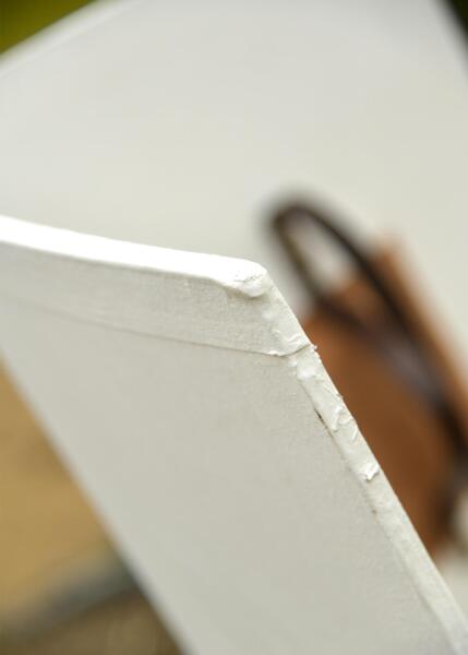 Stort Heater Skjold i Træ – Klar til Maling