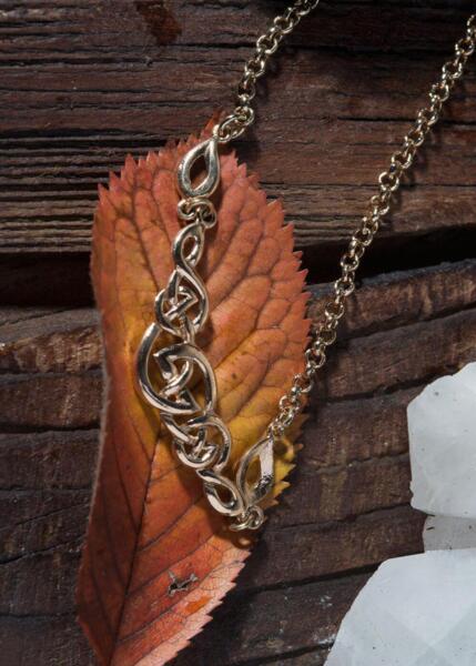 Halskæde med Keltisk Knude