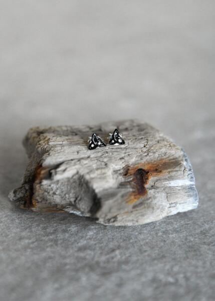 Ørestikker med Keltisk Treenighedsknude