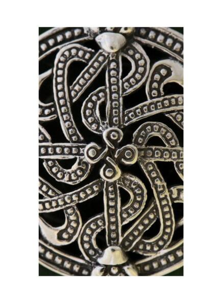 Viking kors vedhæng med Midgårdsormen i sølv