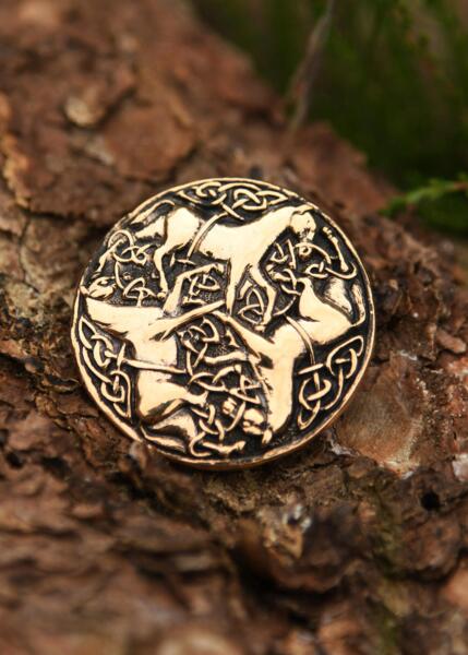 Keltisk fibula med tre heste