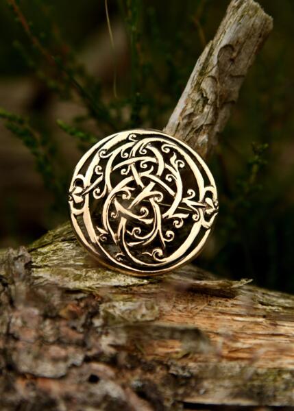 Vikingebroche i bronze – Urnes-stil