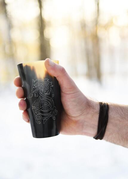 Drikkekrus i ægte horn – Fenrir