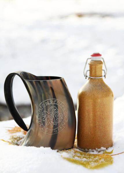 Stort ølkrus i ægte horn – Sleipnir