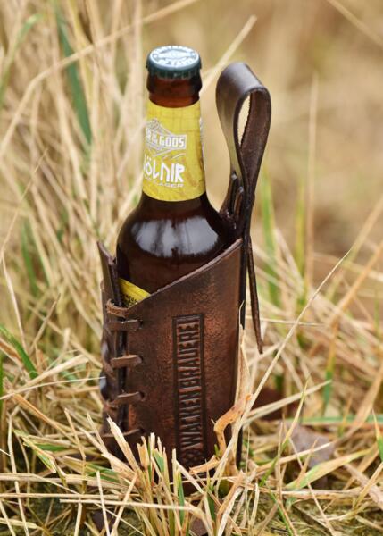 Flaskeholder i læder til bælte