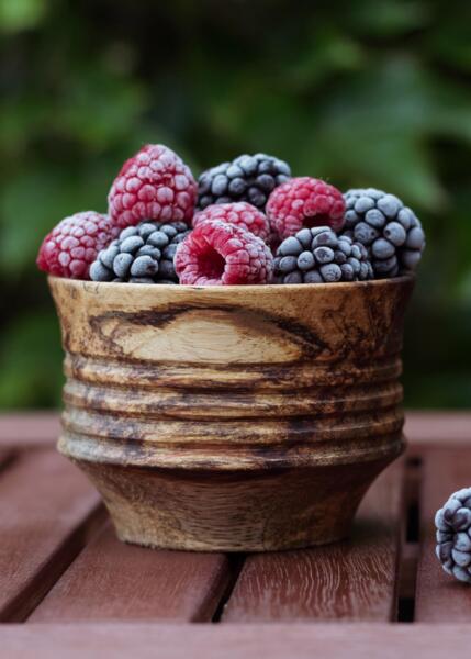 Lille træskål i mangotræ