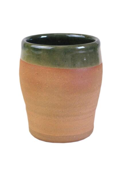 Historisk vinkrus i ler