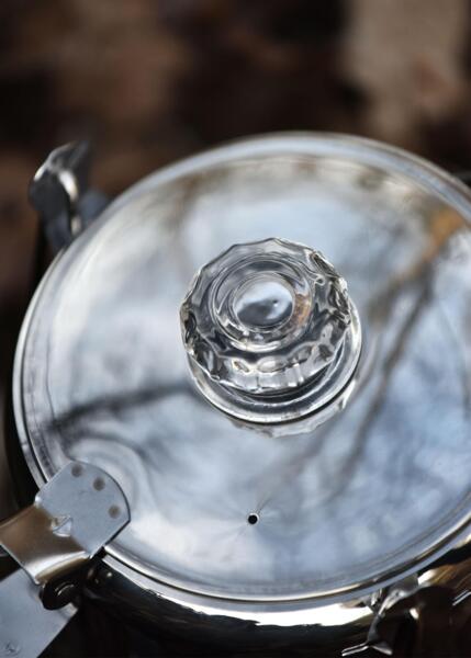 Kaffekande i rustfrit stål med perkolator