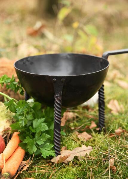 Trefodspande / middelaldergryde