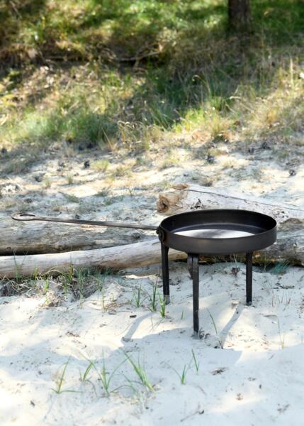 Middelalder stegepande med langt håndtag