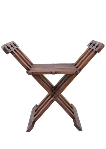 Middelalder foldestol i mangotræ