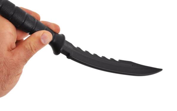 Tactical Sawtooth træningskniv