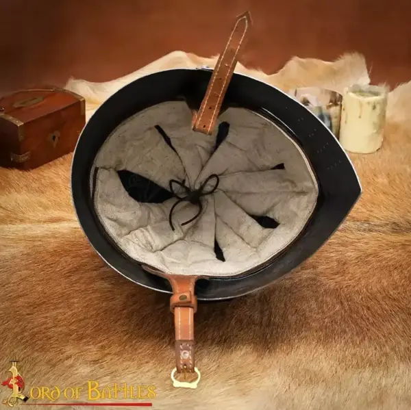 Sugar Loaf Bucket Helm