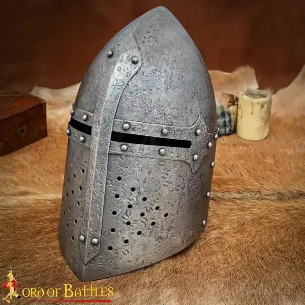 Sugar Loaf Bucket Helm