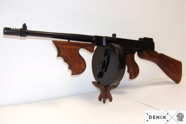 Replica maskinpistol M1 Thompson 1928